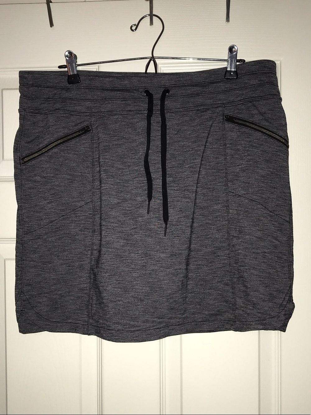 Athleta Heathered Charcoal Drawstring Mini Skirt